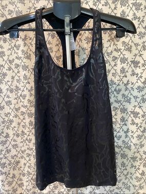 Fabletics Black Patterned Racerback Tank